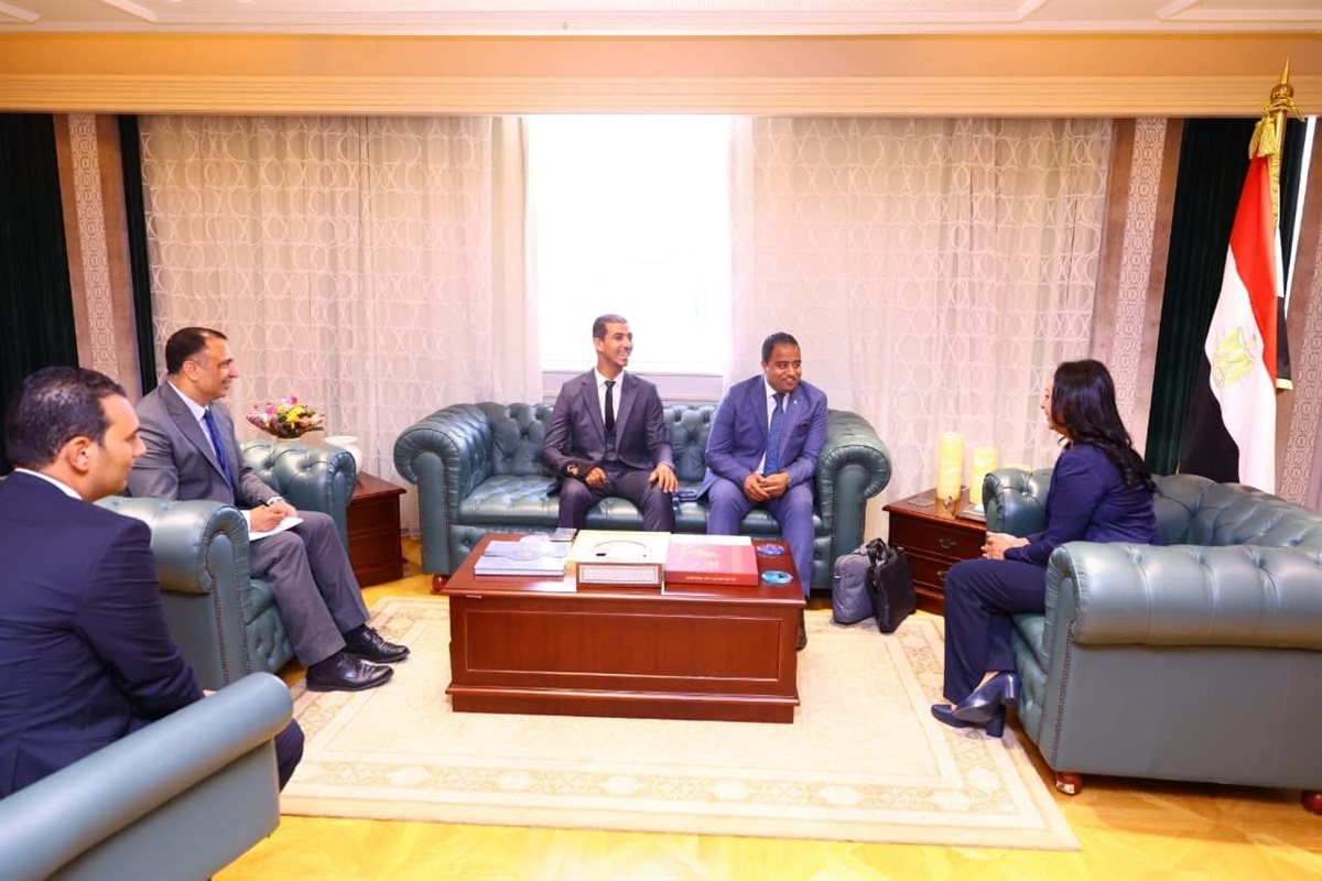 وزيرة التضامن تشيد بمبادرة ظواهر بالأقصر 