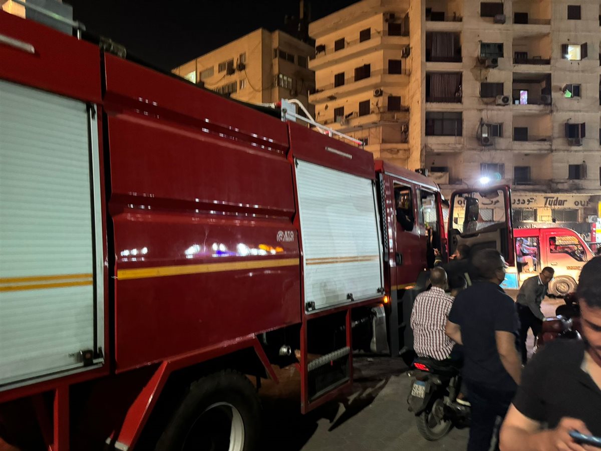 السيطرة على حريق أعلى سطح مستشفى الحسين الجامعي دون إصابات