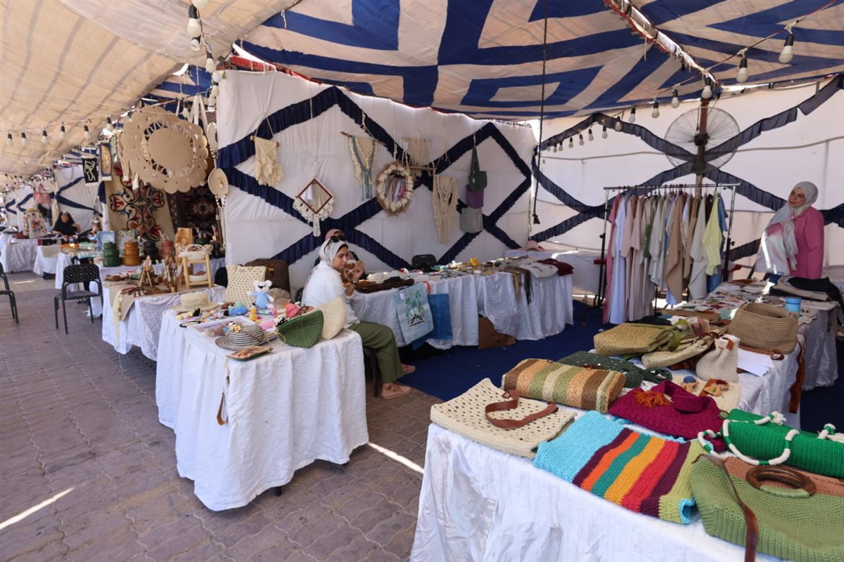 العام الثاني 