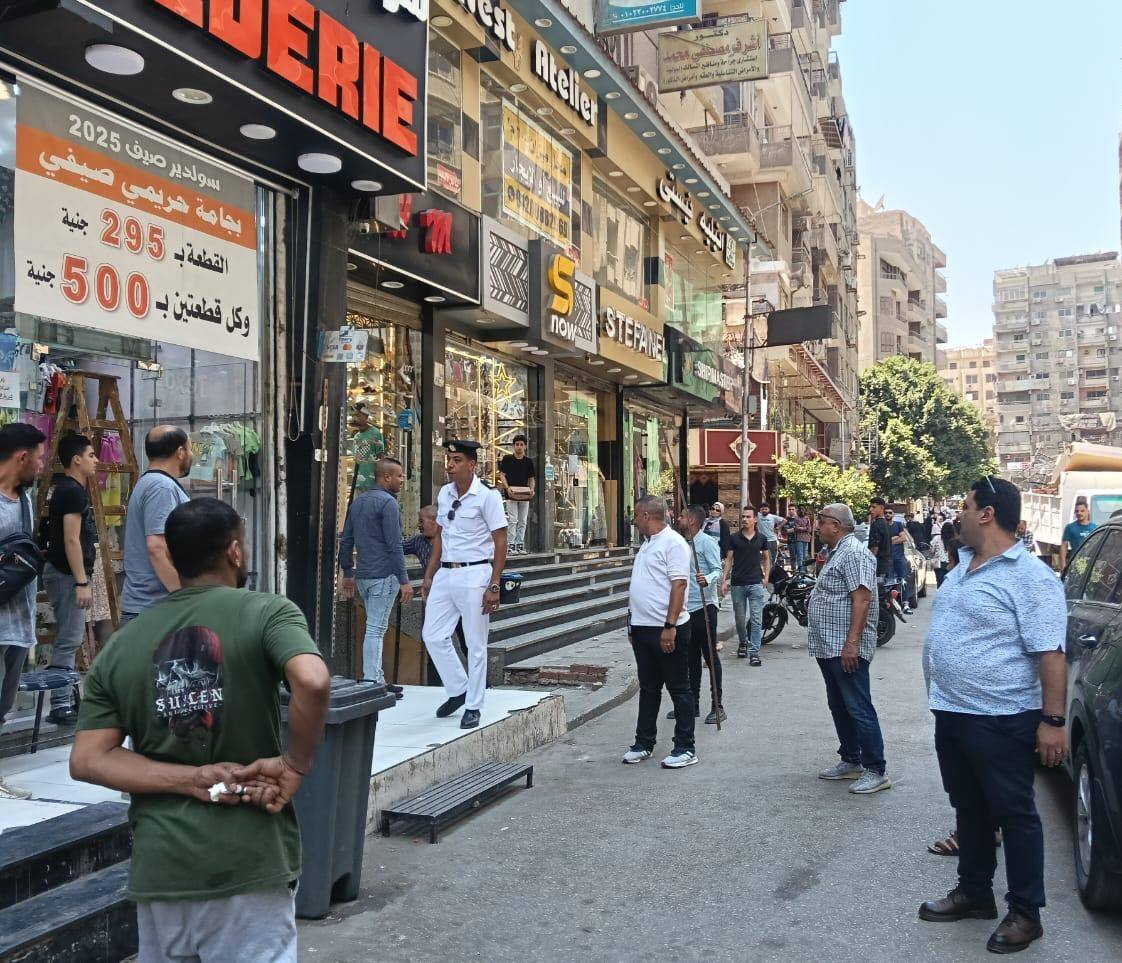محافظة الجيزة تشنّ حملات لرفع التعديات والإشغالات بشوارع العريش وسهل حمزة بالطالبية