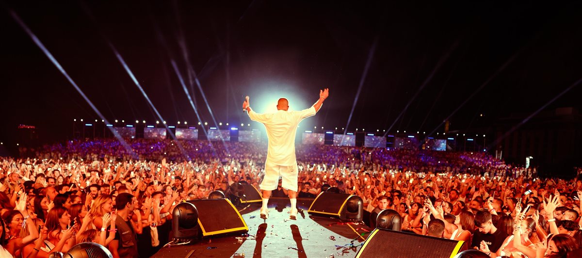 ليلة لا تنسى لـ عمرو دياب في بيروت