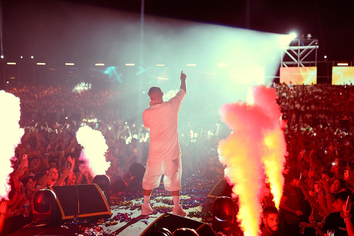 ليلة لا تنسى لـ عمرو دياب في بيروت