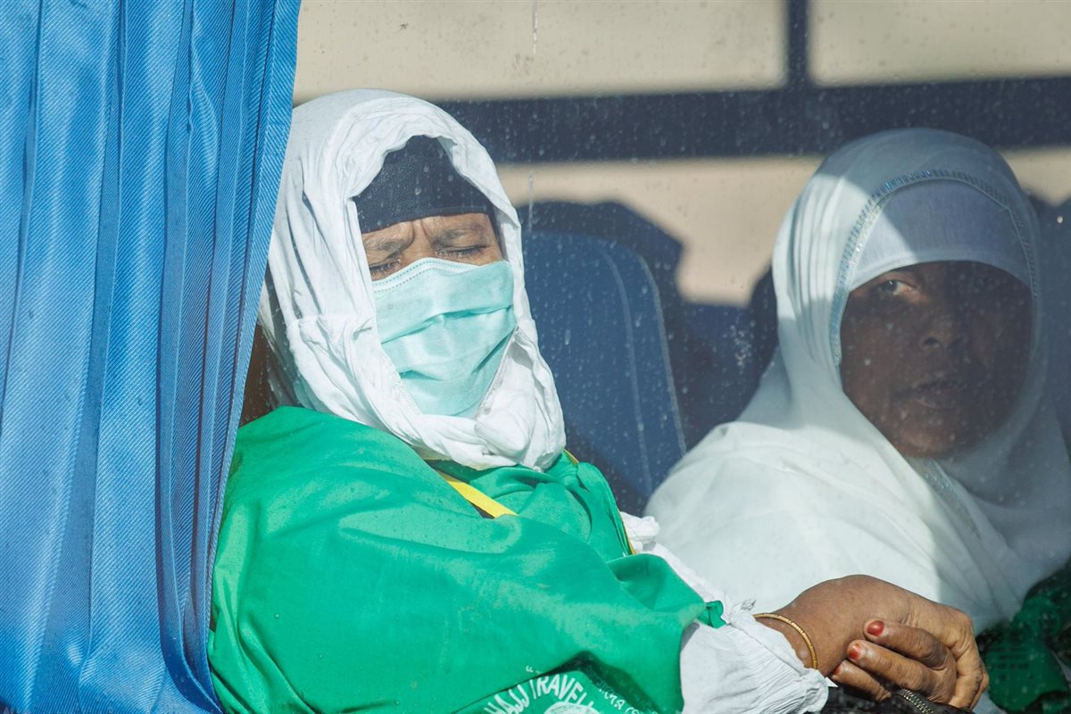 هل يجوز لبس اللثام في العمرة