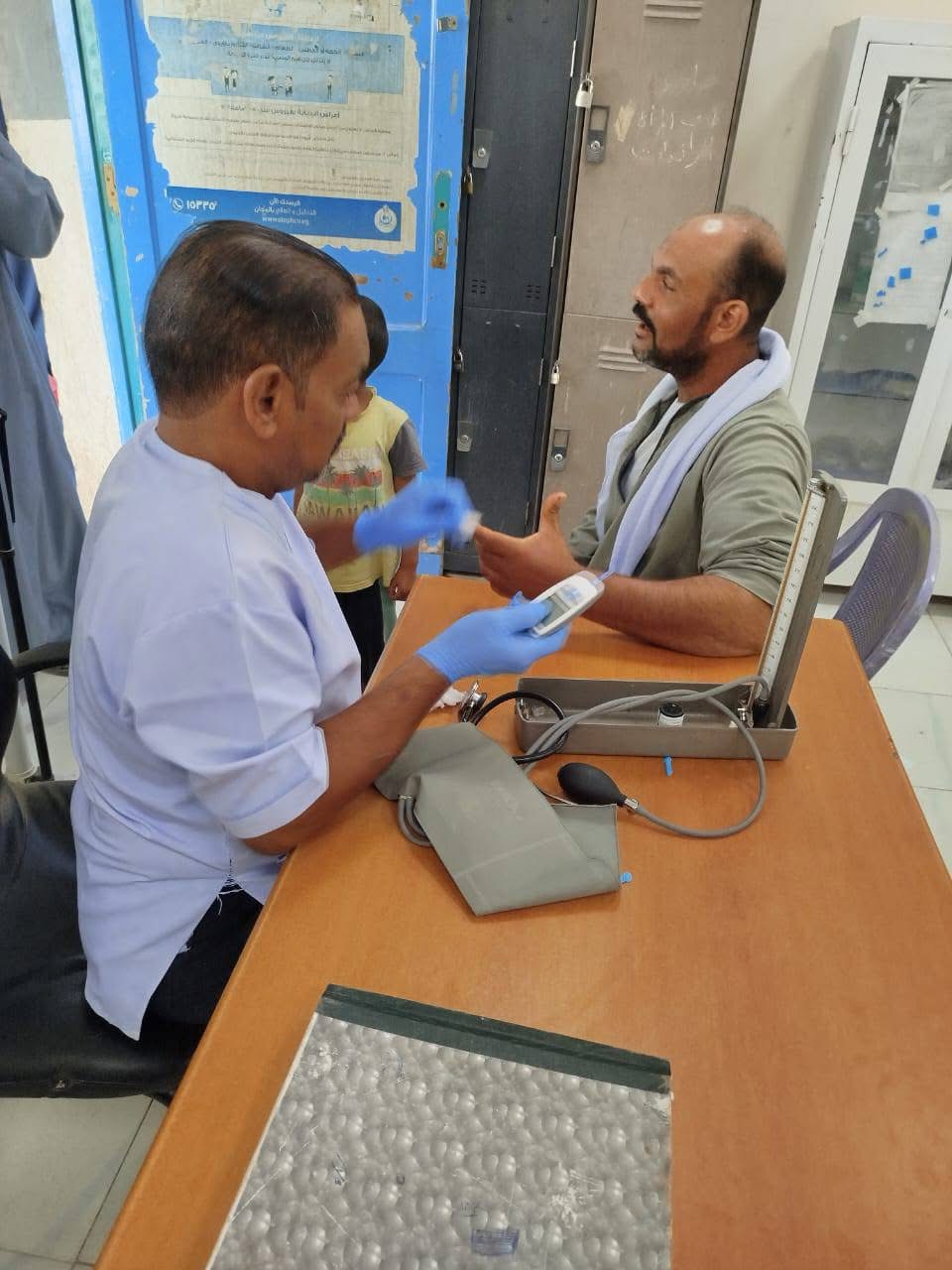 قوافل طبية مجانيةً بالأقصر