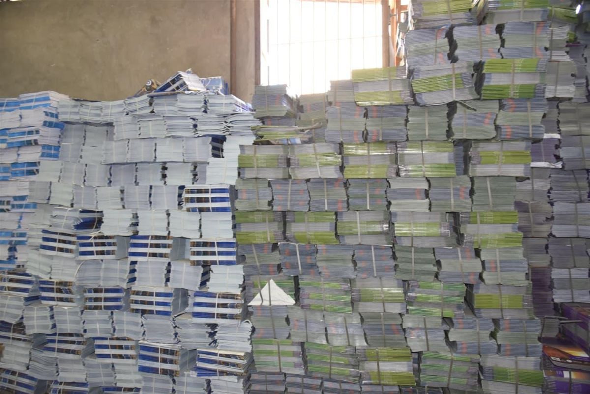 محافظ بورسعيد خلال جولته