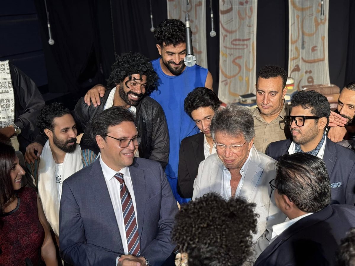 لقطات من حضور وزير الثقافة مسرحية حواديت لـ خالد جلال
