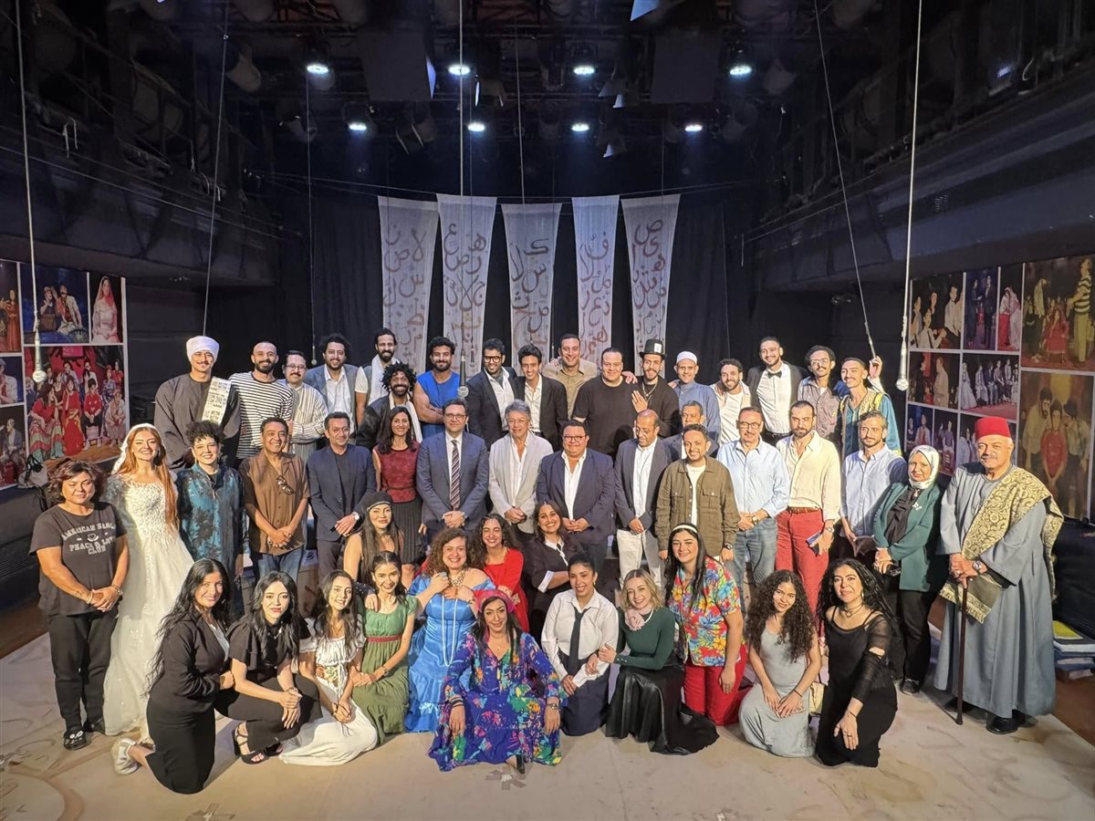 لقطات من حضور وزير الثقافة مسرحية حواديت لـ خالد جلال