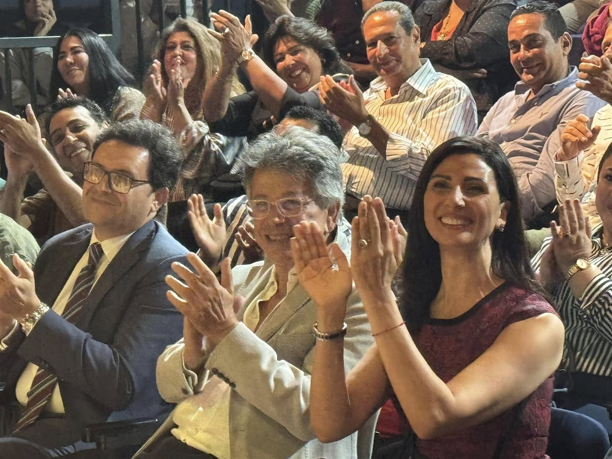 لقطات من حضور وزير الثقافة مسرحية حواديت لـ خالد جلال