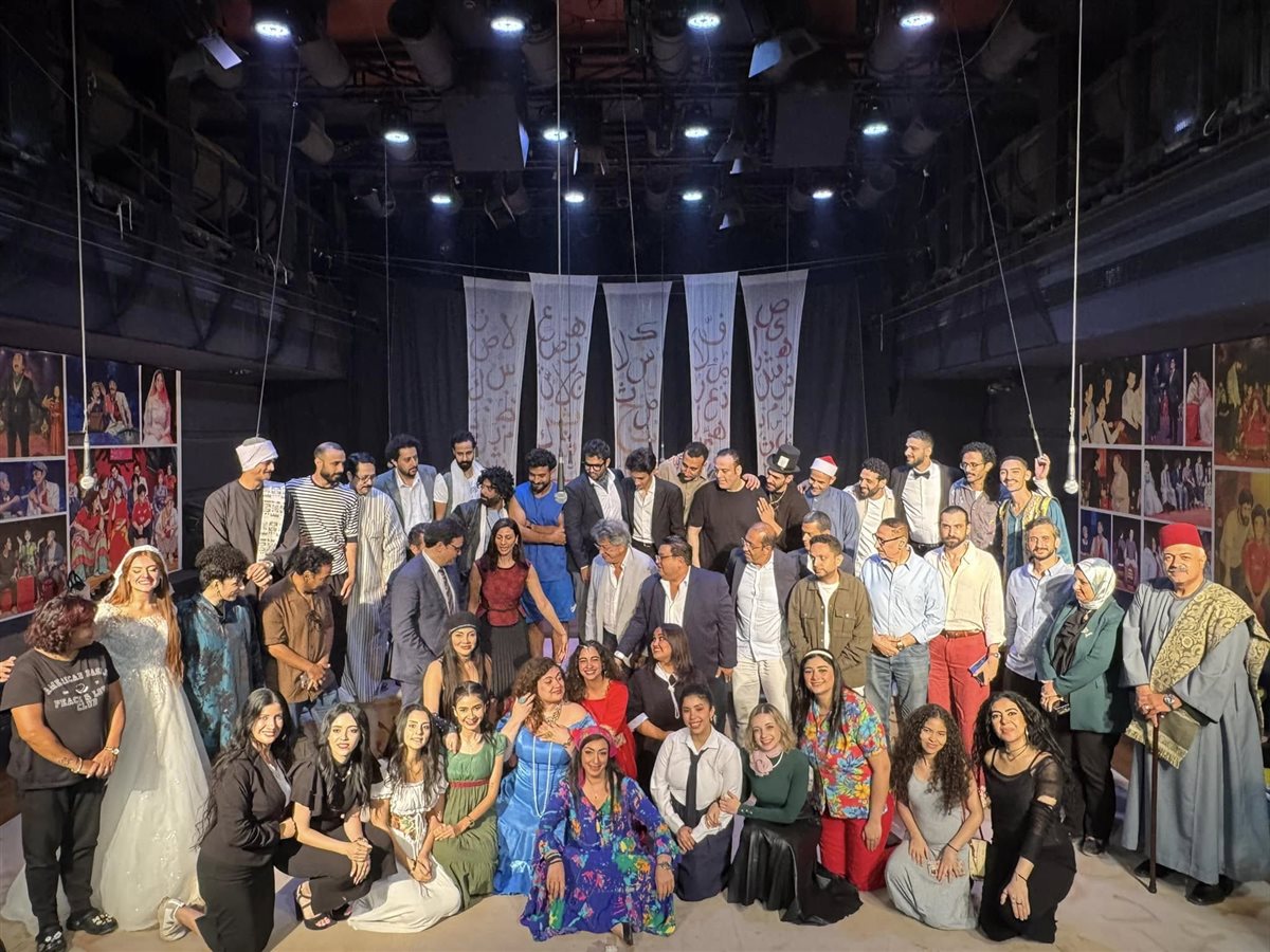 لقطات من حضور وزير الثقافة مسرحية حواديت لـ خالد جلال