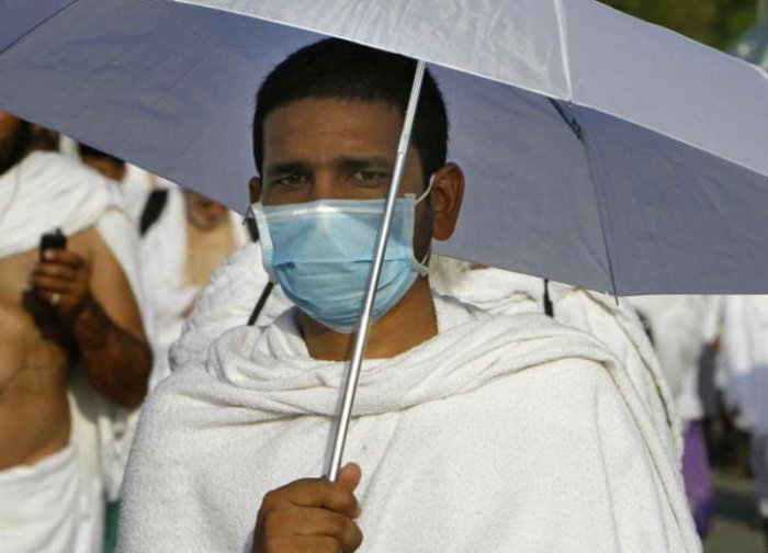 كفارة لبس الكمامة في العمرة