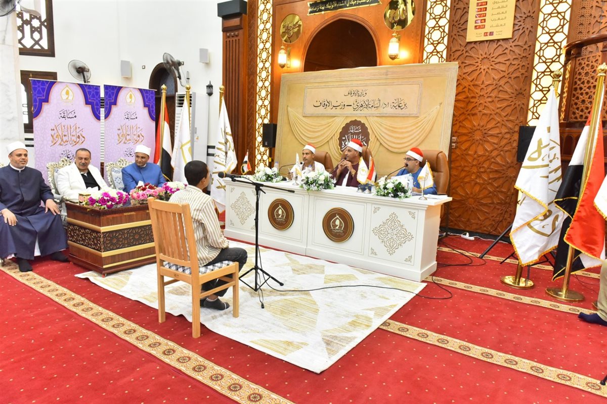 محافظ أسيوط يشهد ختام تصفيات مسابقة 