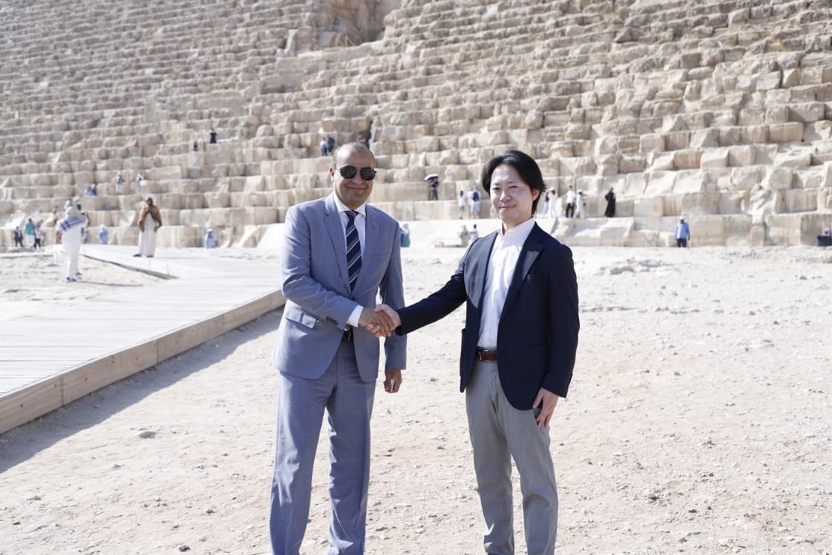 تركيب أجهزة تنقية الهواء بتقنية البلازما كلاستر داخل هرم الملك خوفو