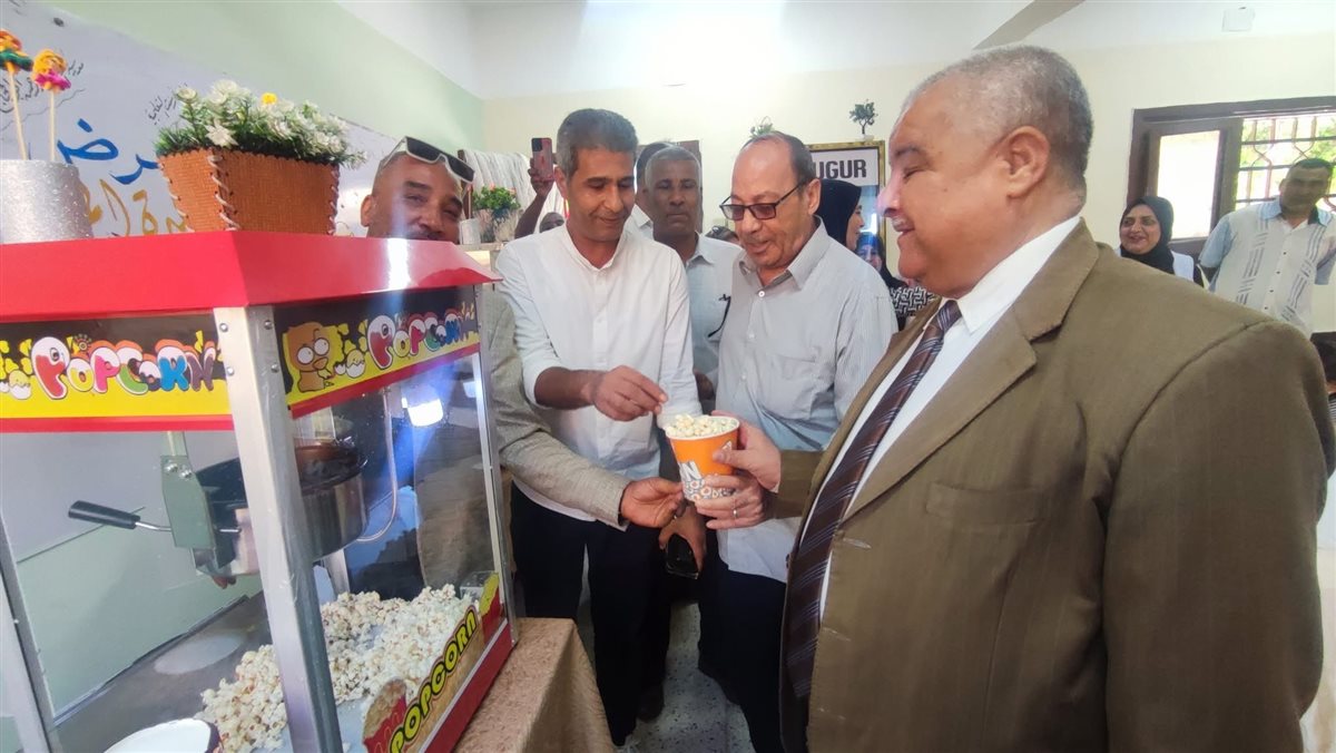 افتتاح منفذ بيع مدرسة الشهيد