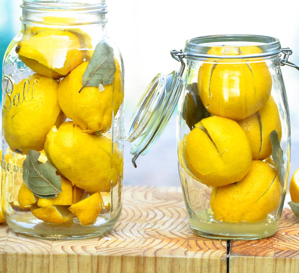 طريقة عمل الليمون المخلل المسلوق