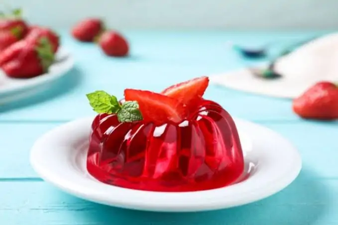 طريقة عمل جيلي الفراولة الجاهز