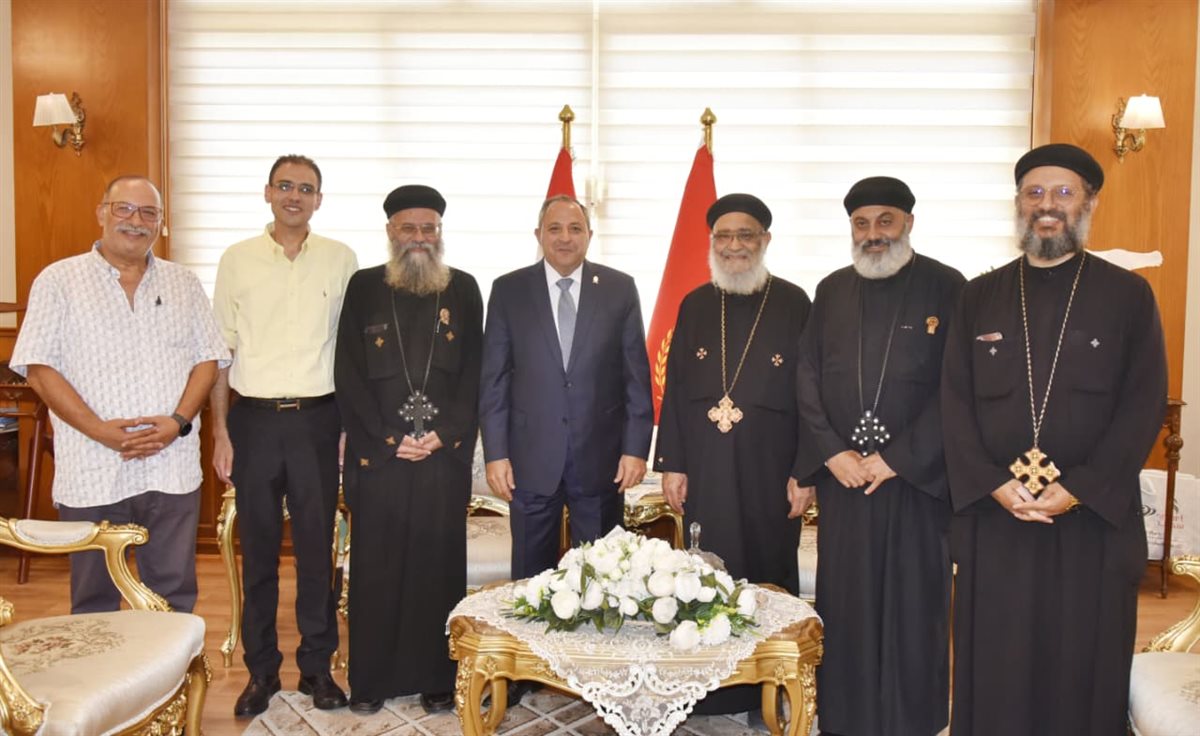 محافظ بورسعيد 