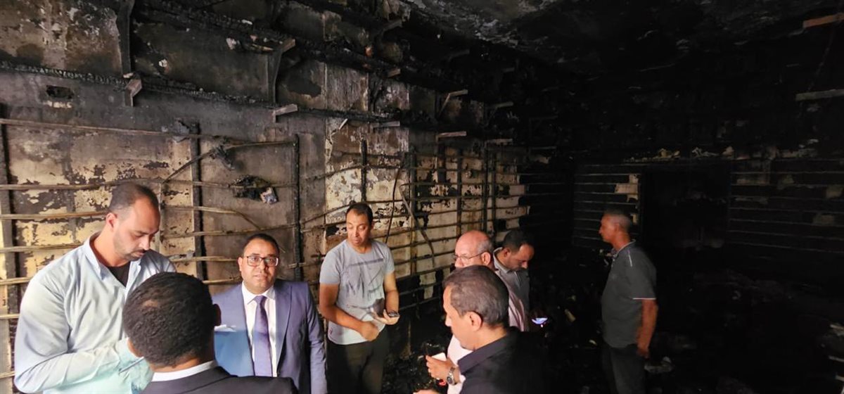 النيابة الإدارية تعاين موقع حريق