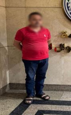 متهم بالنصب ادعي قدرته على تأشيرات الدخول والإقامات للبلاد