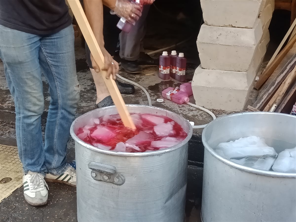 توزيع الشربات بالموز