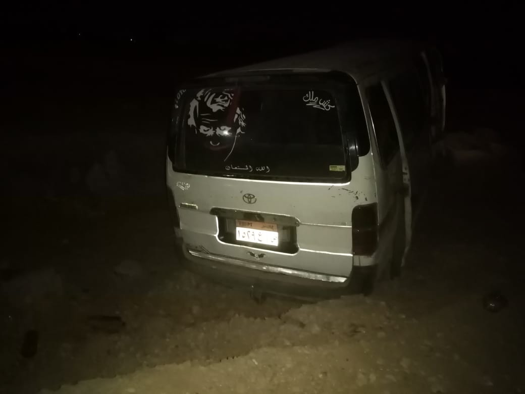 حادث انقلاب ميكروباص في فرشوط بقنا