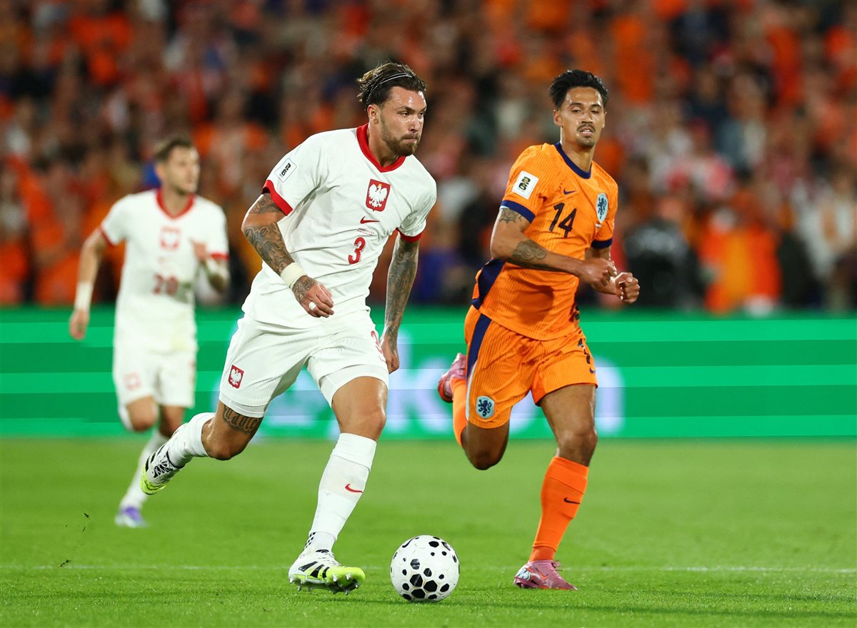 <strong>التعادل الإيجابي يحسم مباراة هولندا وبولندا في تصفيات كأس العالم 2026</strong>