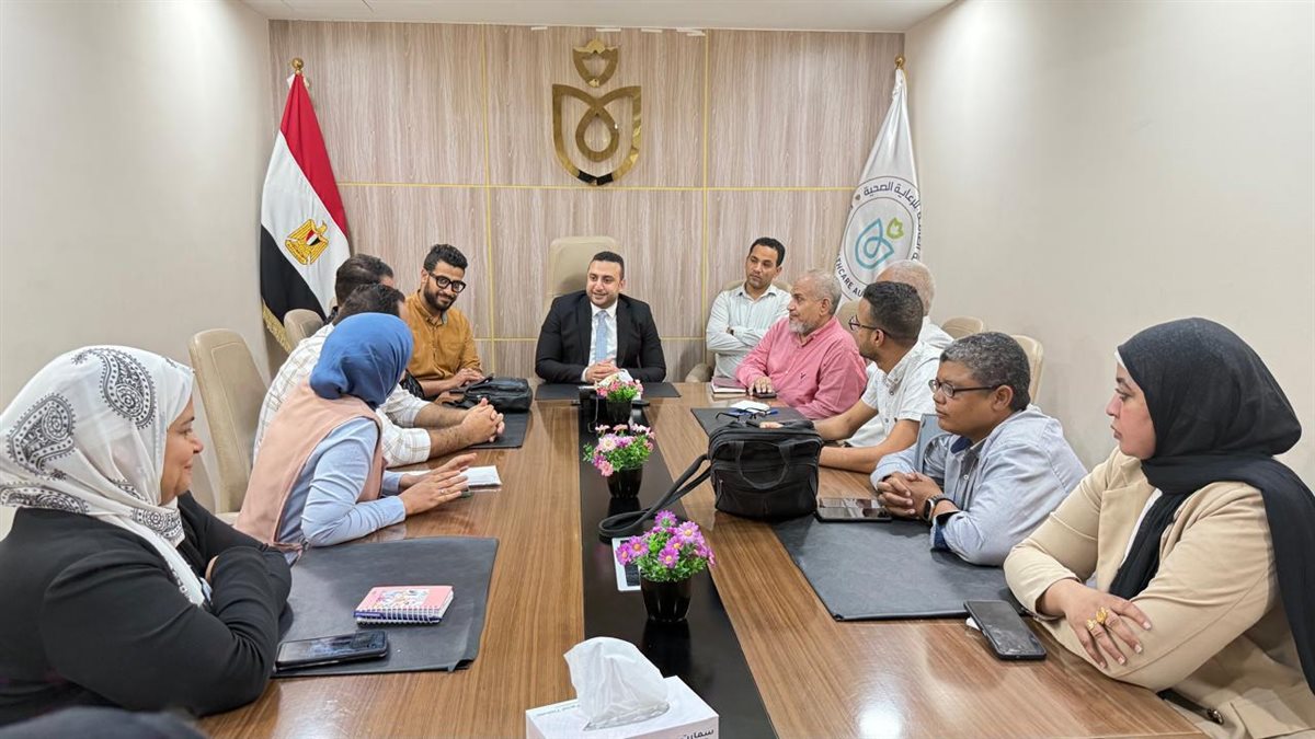 جولة الإعلامين بمبنى هيئة الرعاية والمجمع الطبي