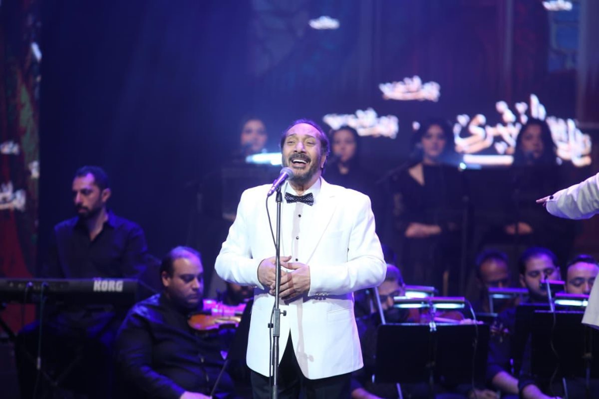 حفل علي الحجار 100 سنة غنا في الأوبرا