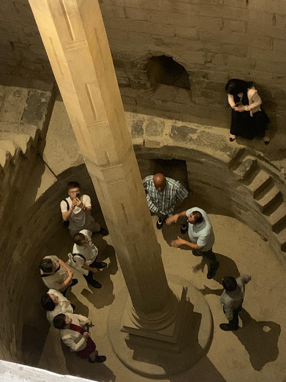 وفد صيني يزور مقياس النيل بالروضة