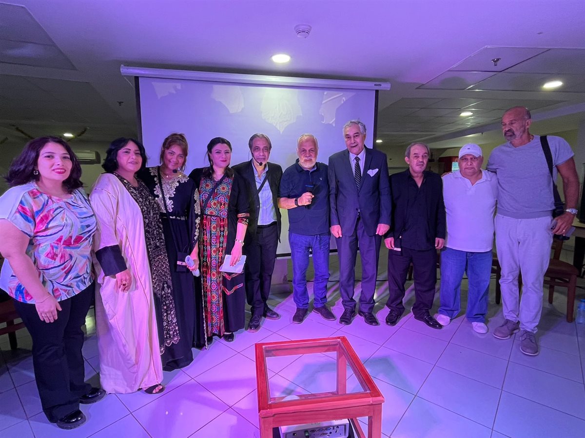 نقابة المهن التمثيلية برعاية أشرف زكي تنظم احتفالية إنسانية بدار كبار الفنانين<br>