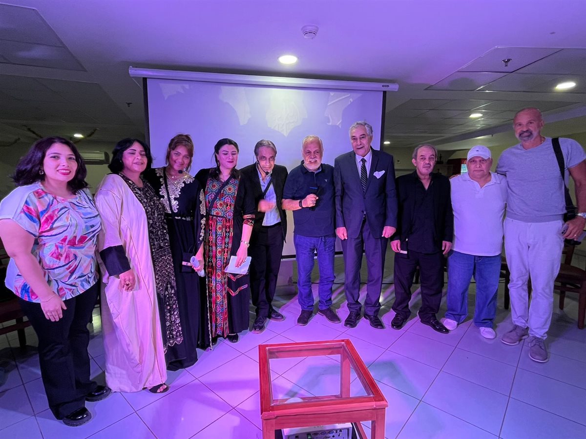 نقابة المهن التمثيلية برعاية أشرف زكي تنظم احتفالية إنسانية بدار كبار الفنانين<br>