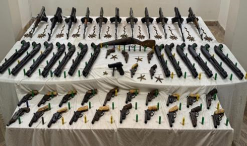 ضبط بؤر إجرامية لتجارة المخدرات والأسلحة ومصرع عنصرين خطرين في بني سويف والمنيا