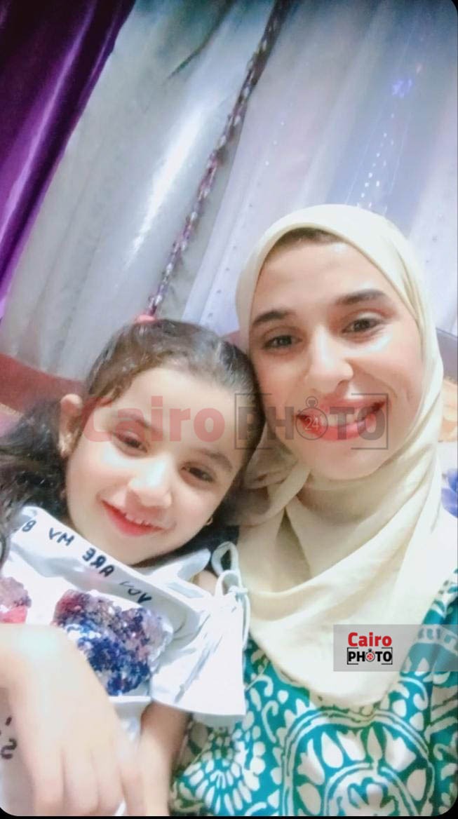 والدة الطفلة مريم