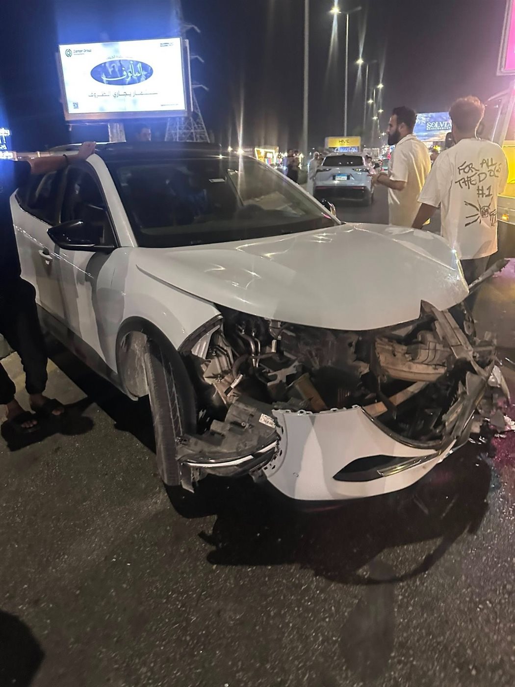 <strong>إصابة 5 من أسرة واحدة لحادث تصادم أعلى محور 26 يوليو</strong>