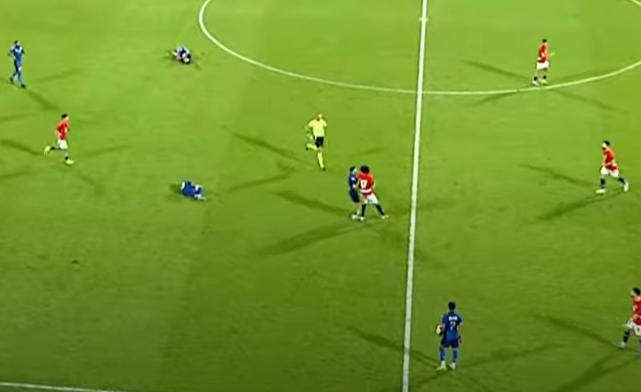 مشادة بين لاعبي منتخب مصر وتونس