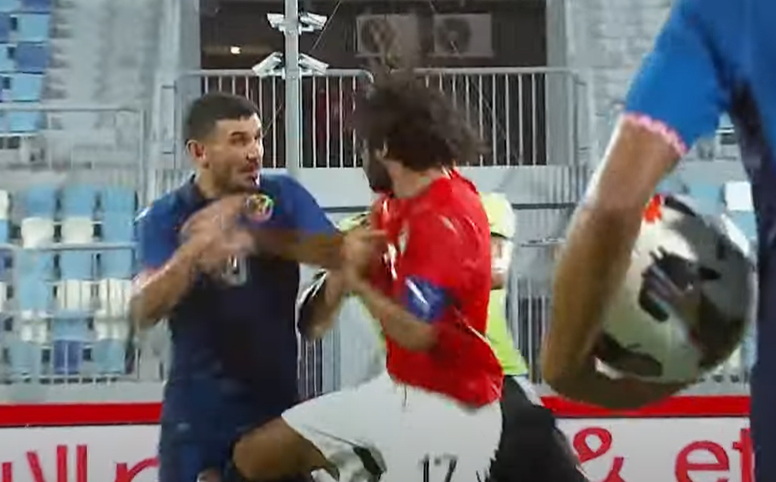 مشادة بين لاعبي منتخب مصر وتونس