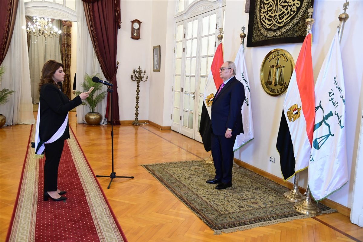 <strong>القضاة والقاضيات الجُدد يؤدون اليمين القانونية أمام رئيس مجلس الدولة</strong>