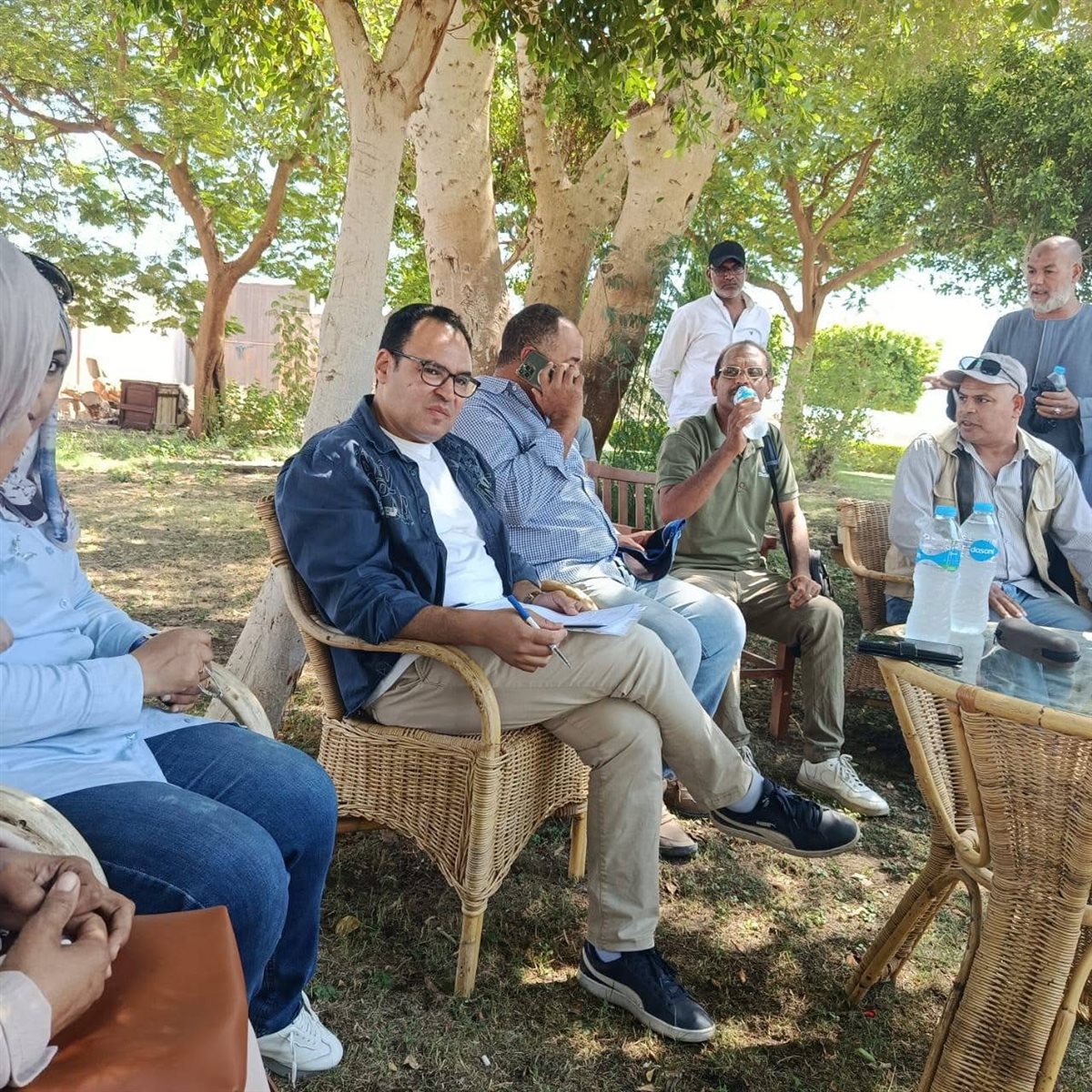 اجتماع مدير عام آثار الأقصر والمرممين