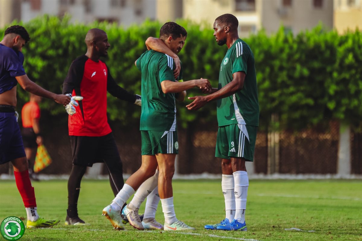 مواجهة مودرن سبورت حطين السعودي