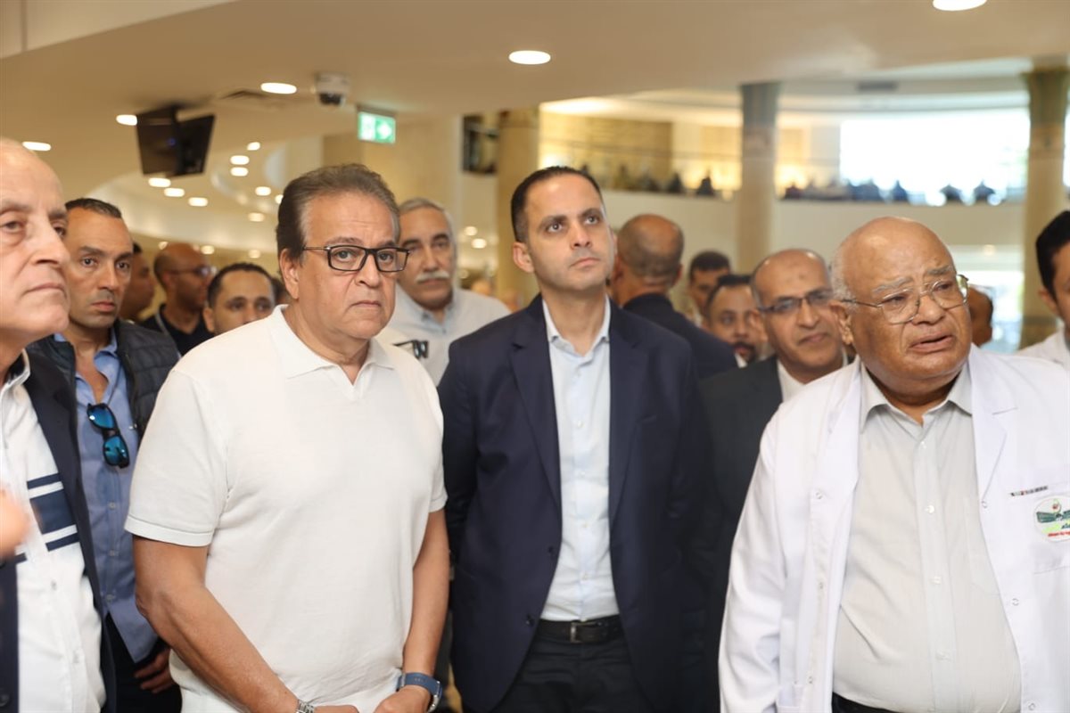 وزير الصحة بمسشفى أورام الأقصر