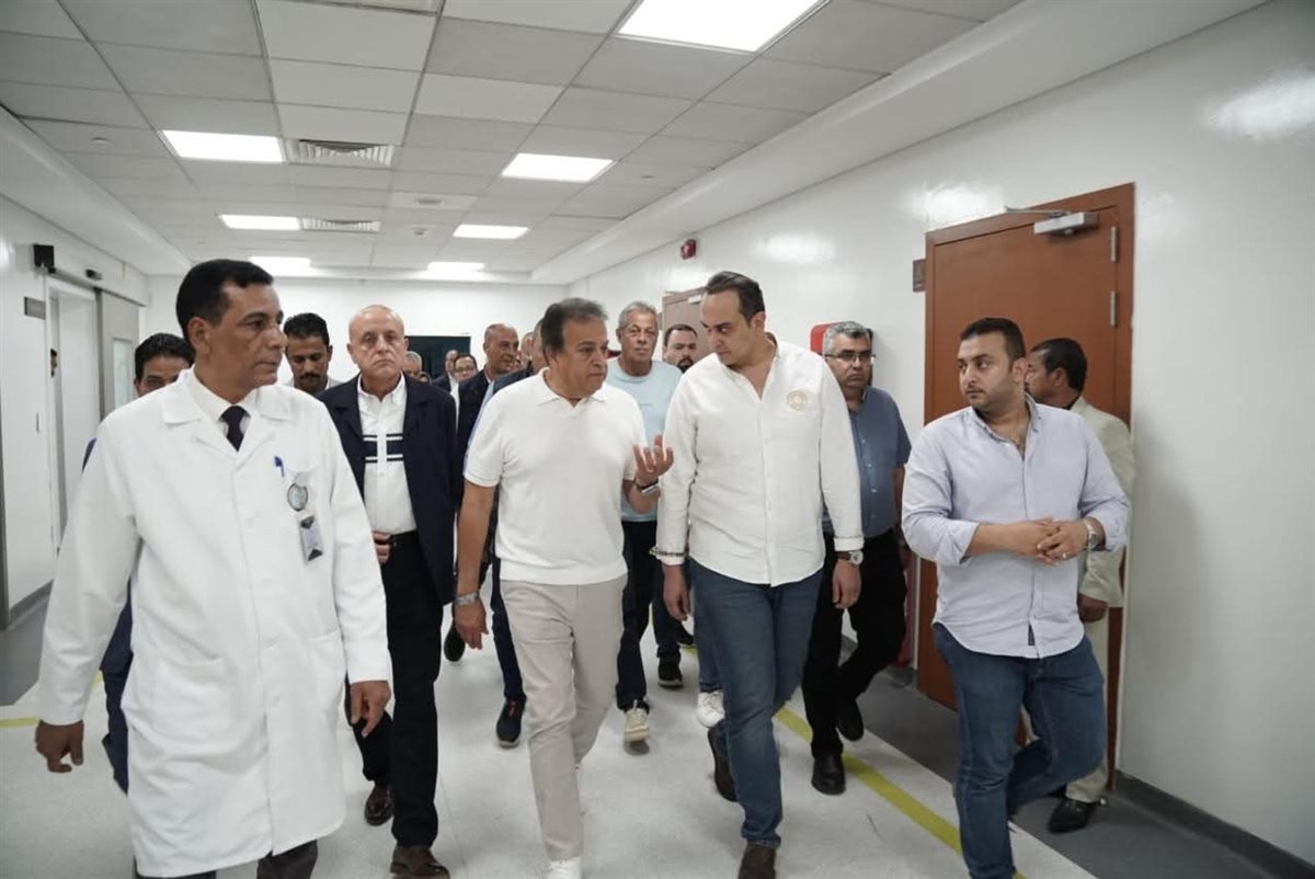 جولة وزير الصحة