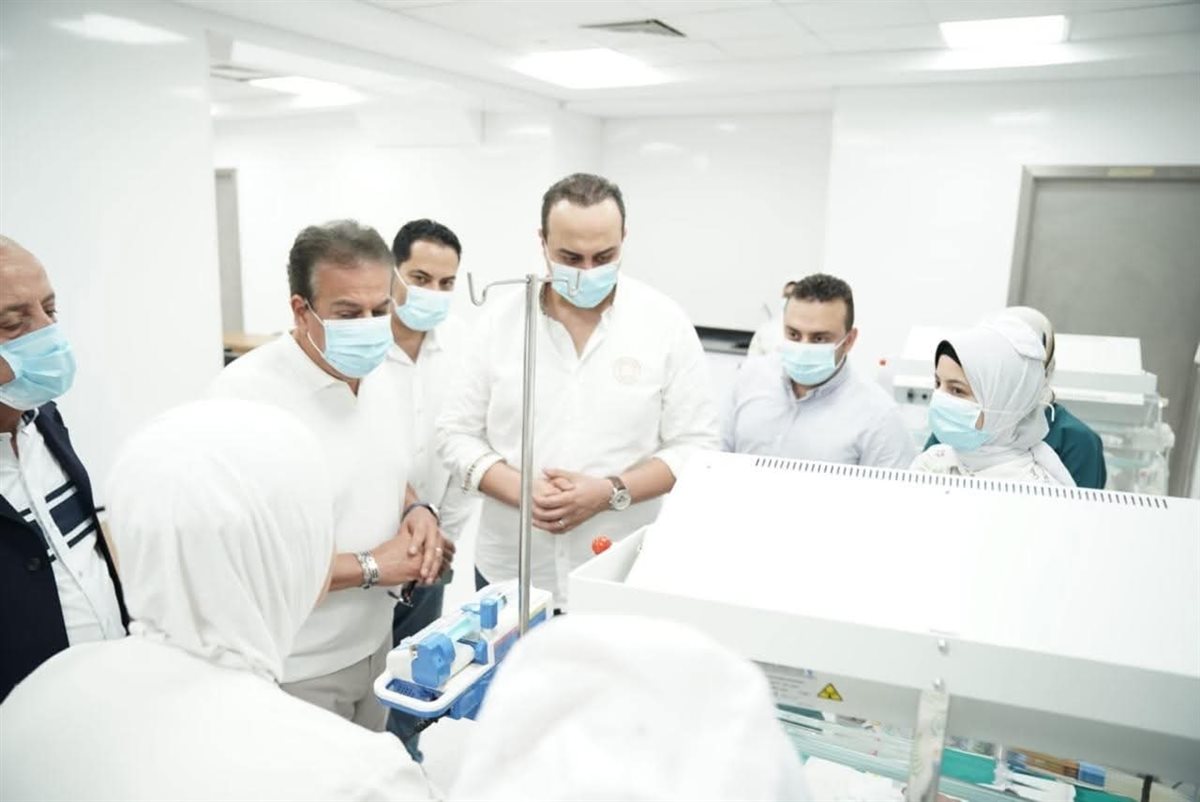 جولة وزير الصحة