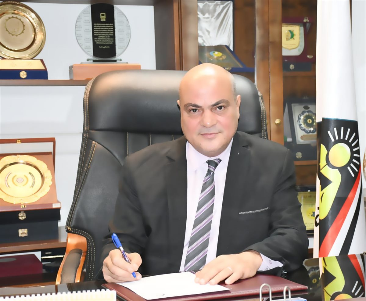 اللواء المهندس رائد هيكل رئيس الهيئة العامة لمحو الأمية وتعليم الكبار&nbsp;