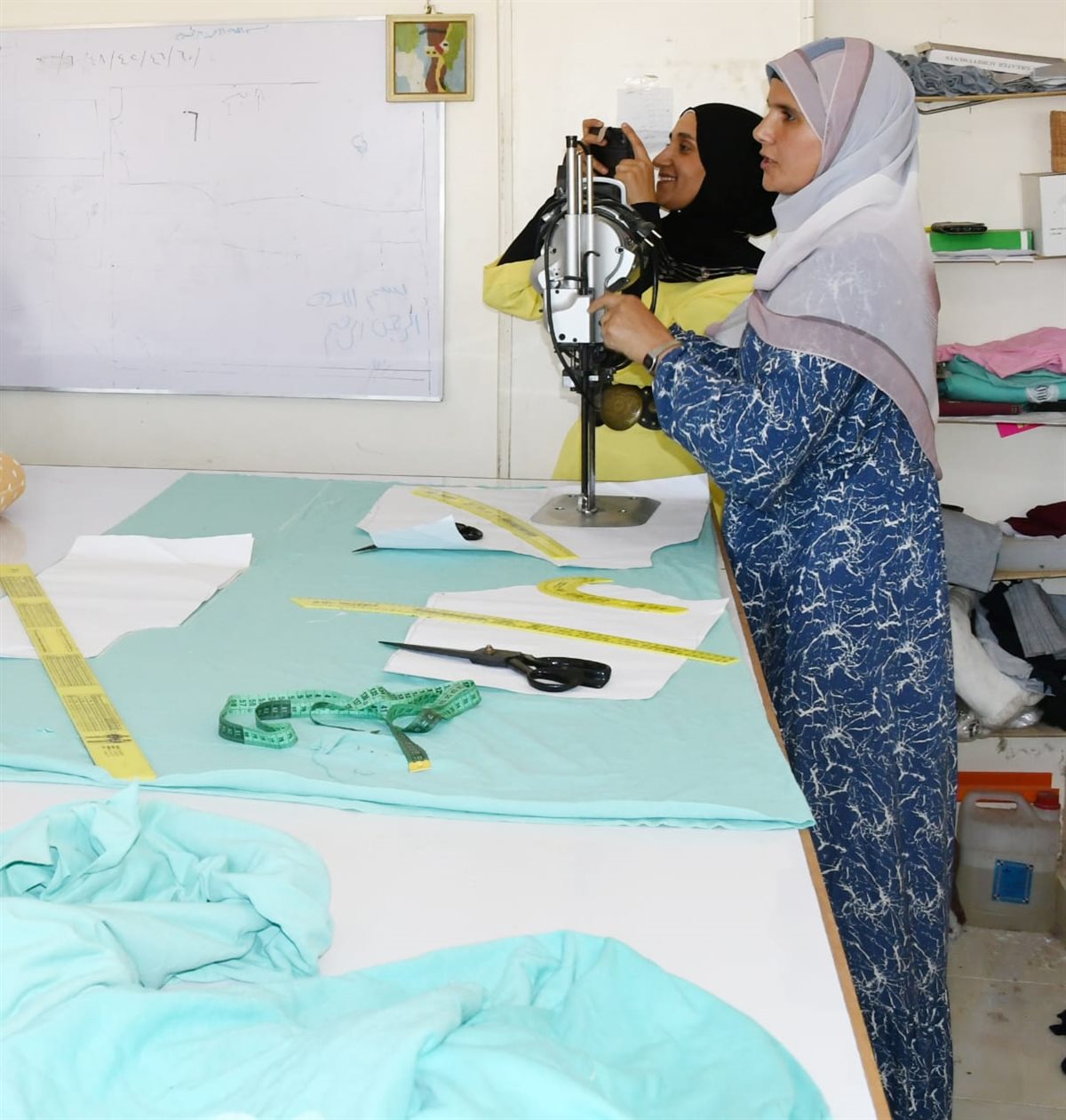 فصول تدريب &nbsp;مهني &nbsp;وتمكين اقتصادي للسيدات للهيئة العامة لمحو الأمية وتعليم الكبار&nbsp;