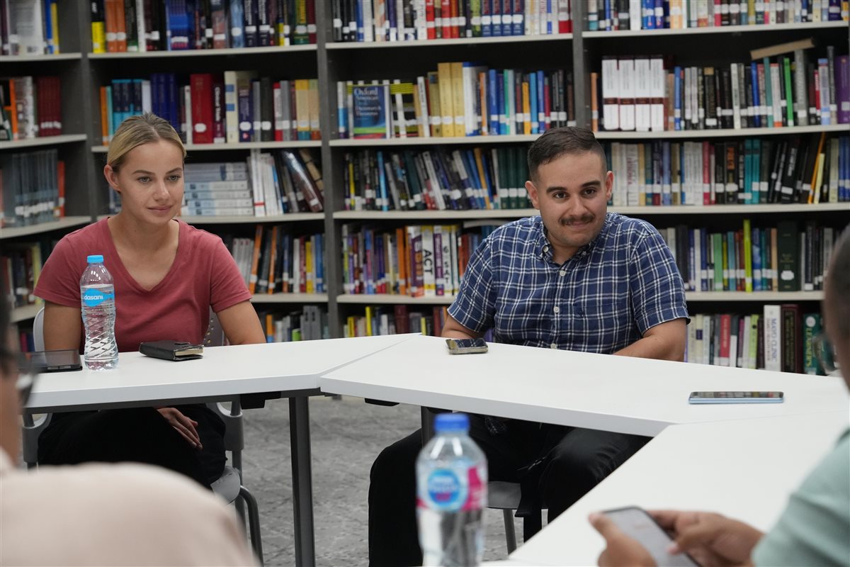 المؤتمر الصحفي