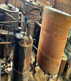 <strong>ضبط مصنع لإعادة تدوير زيوت السيارات المستعملة بالشرقية </strong>