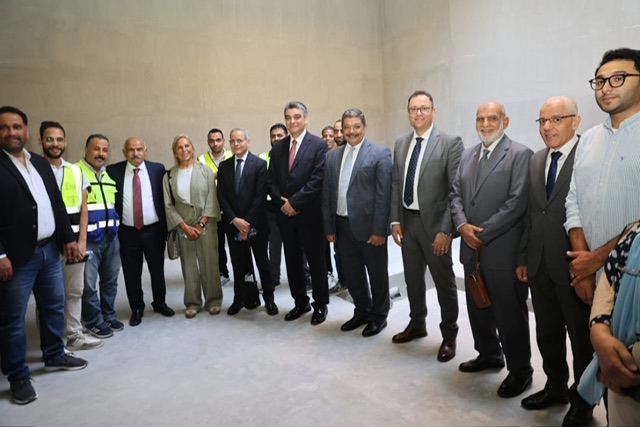 انشاء وحدة السيكترون بأورام الأقصر 