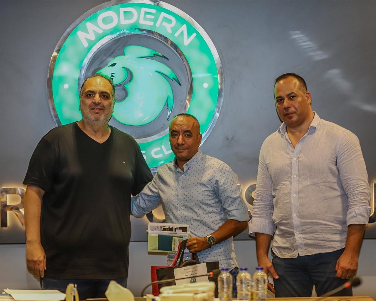 وليد دعبس مع النقاد الرياضيين 