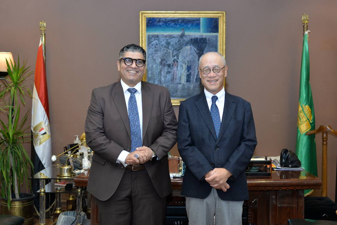 رئيس دار الأوبرا وسفير اليابان