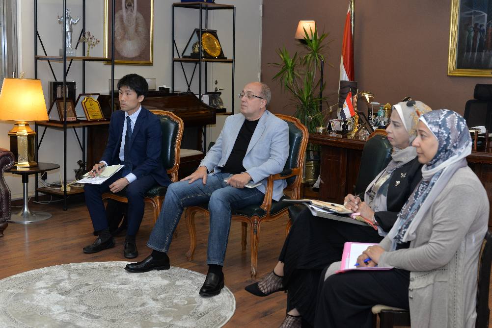 وفد السفارة اليابانية في دار الأوبرا