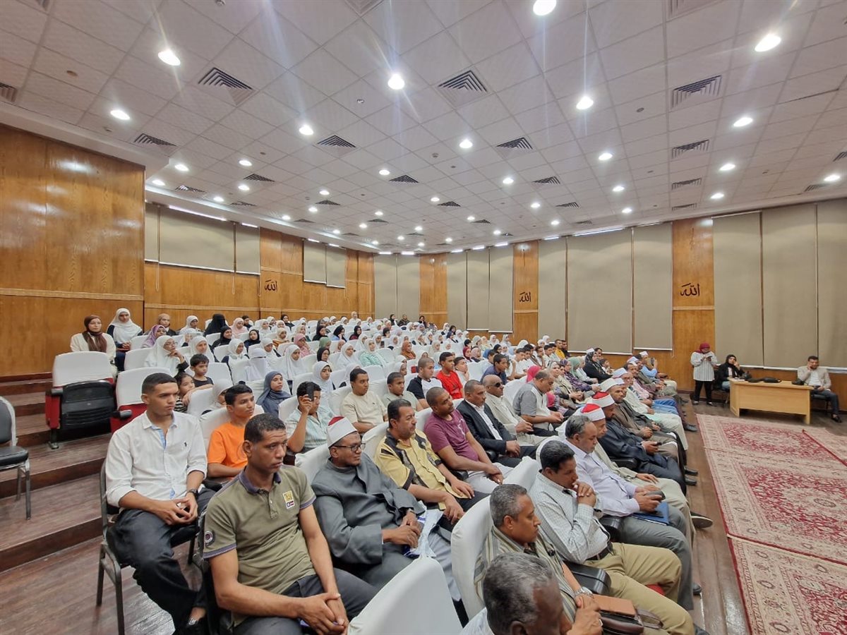 تدريب على الوعي السياحى لطلاب الأزهر